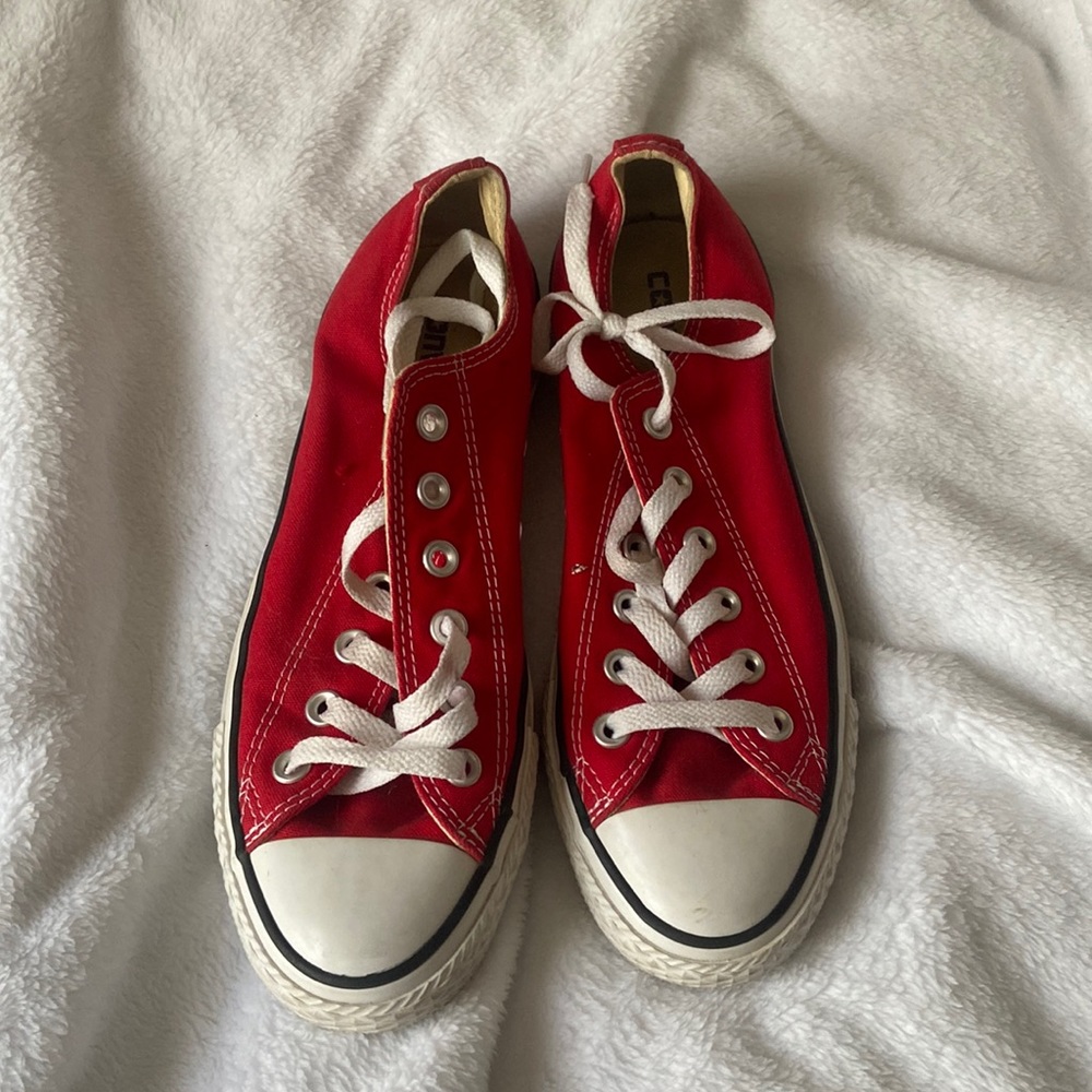 Red Converse